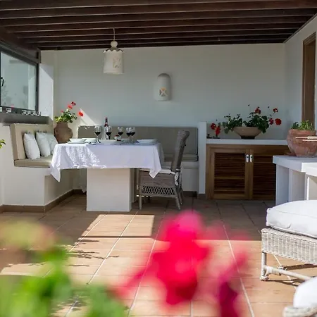 Eva Exclusive 3 Bed Sea View Villa Playa Blanca