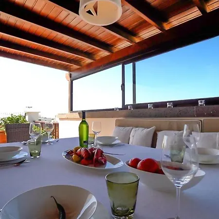 Eva Exclusive 3 Bed Sea View Villa Playa Blanca
