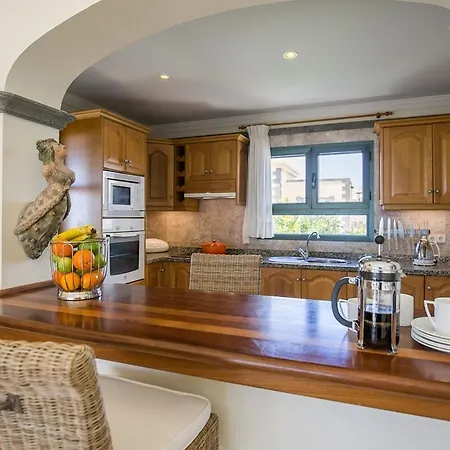 Villa Eva Exclusive 3 Bed Sea View