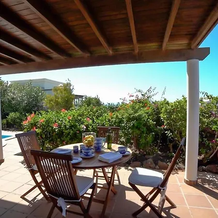 Eva Exclusive 3 Bed Sea View