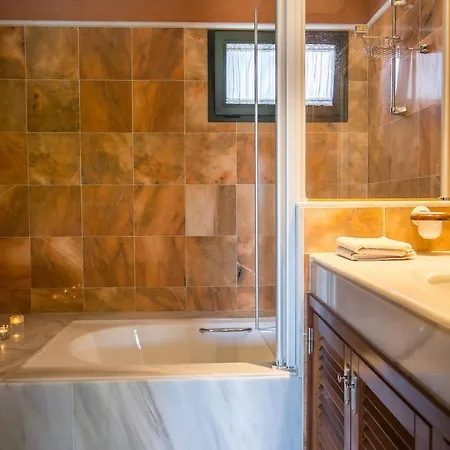 Eva Exclusive 3 Bed Sea View Villa