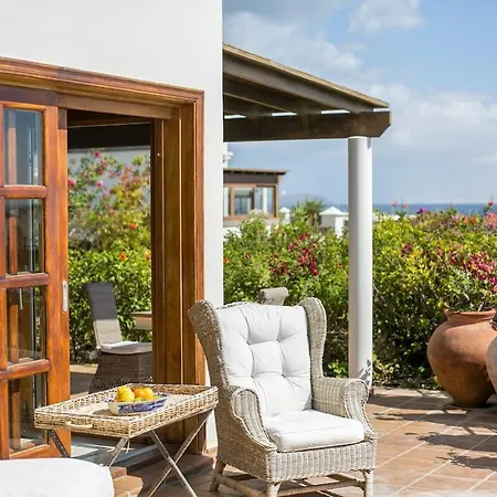 Eva Exclusive 3 Bed Sea View Villa